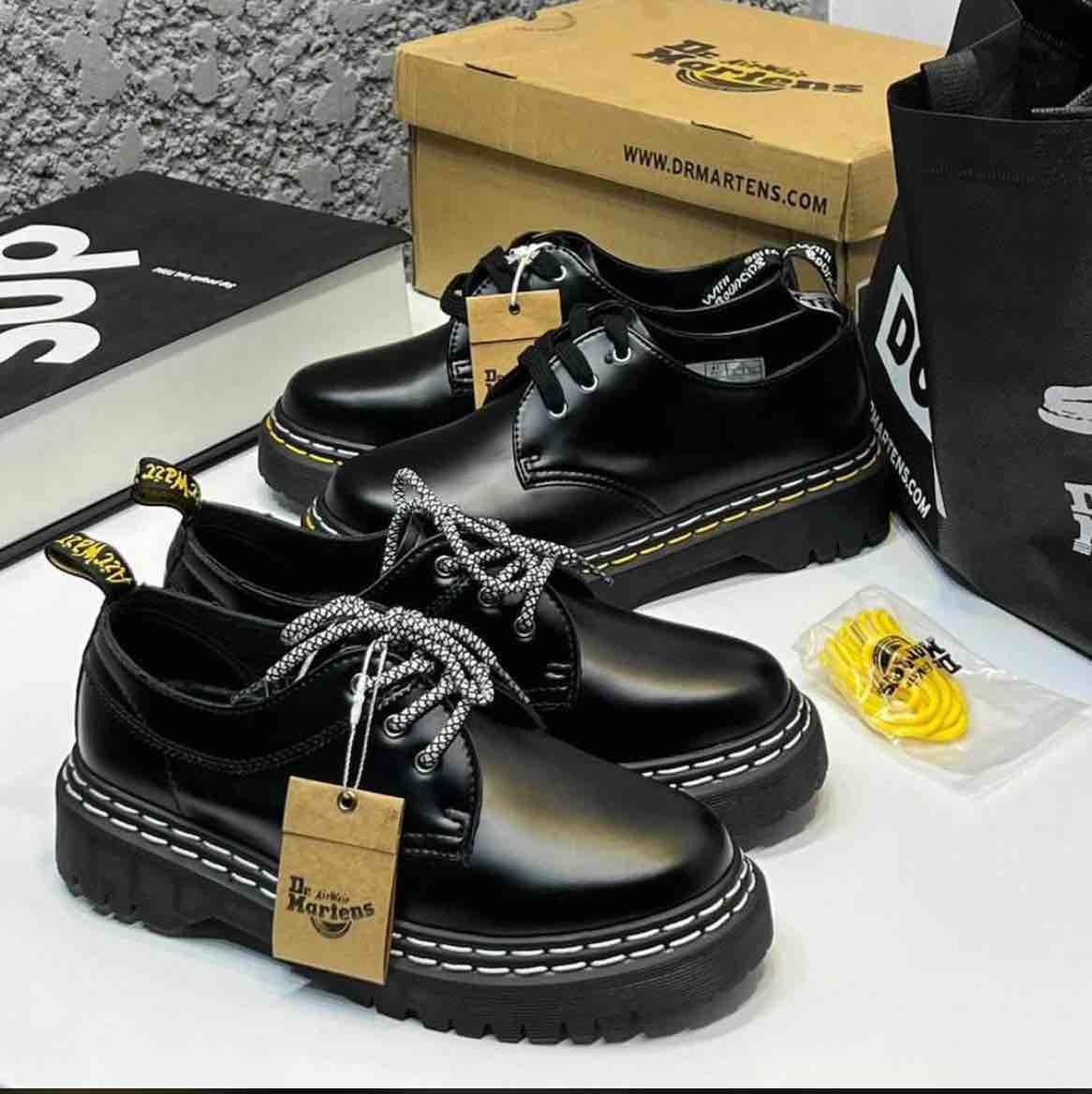 DOC MARTENS