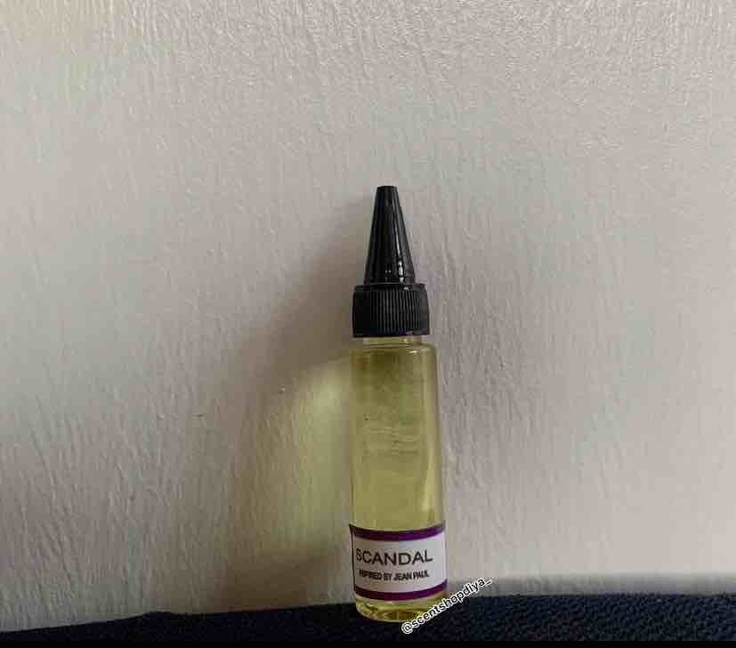 Scandal undiluted perfume oil