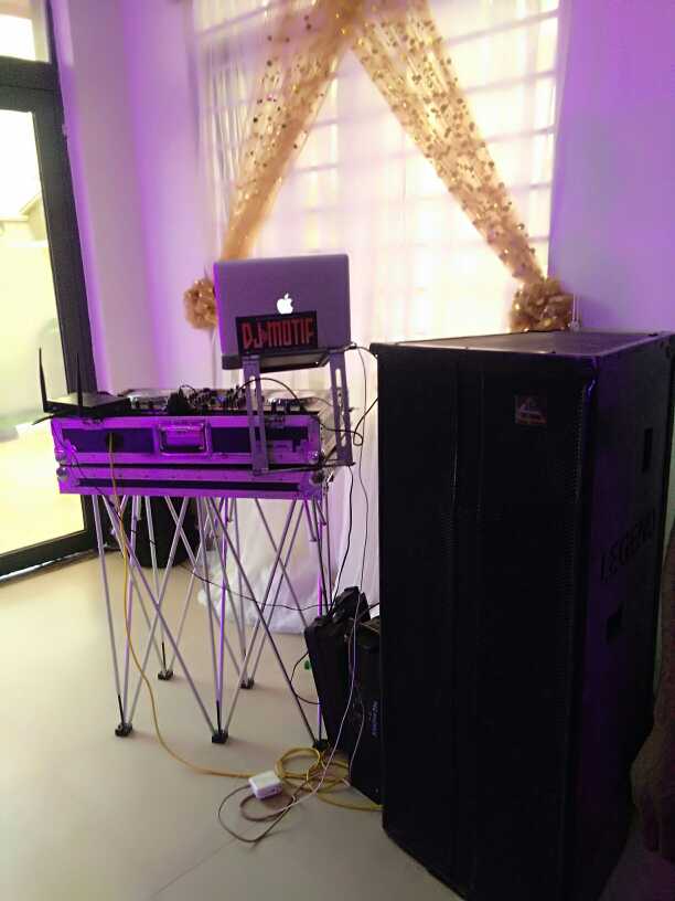 DJING N DECORATIONS 