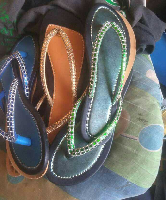 slippers
