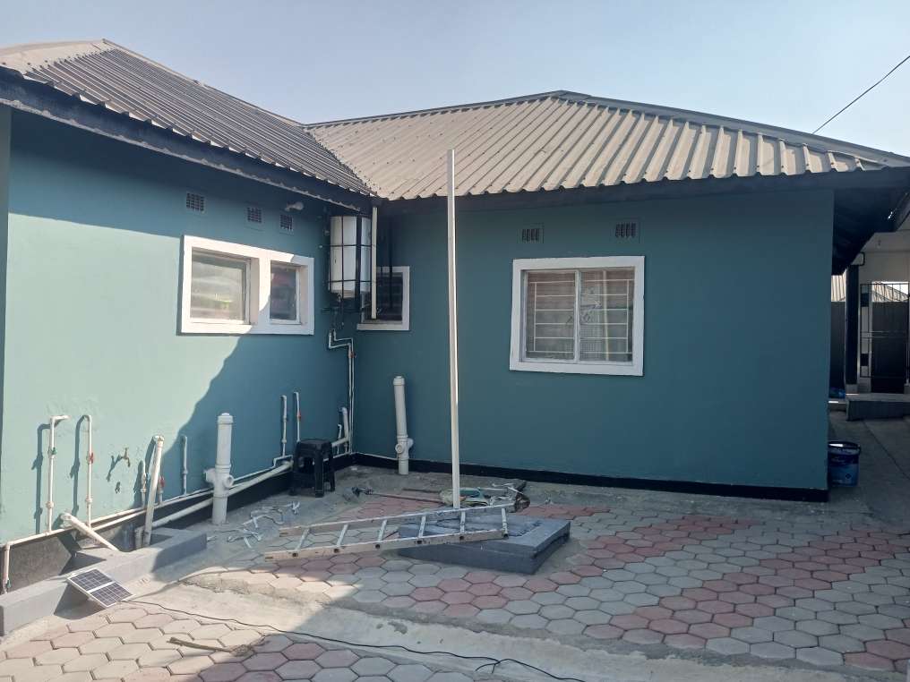 HOUSE  &  ROOF PAINTING AND CV WRITING
