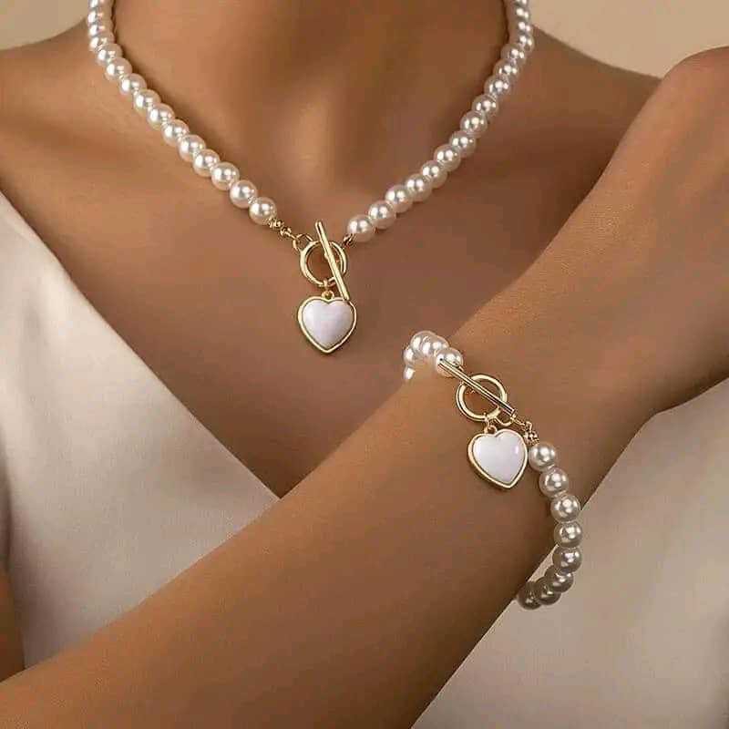 Elegant Pearl Set