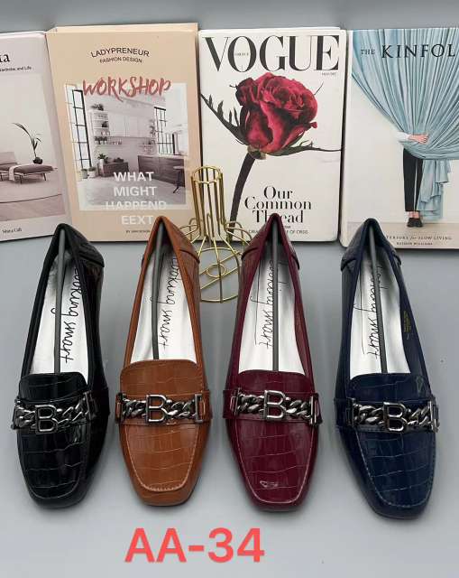 ladies luxury flat shoes  available37-42