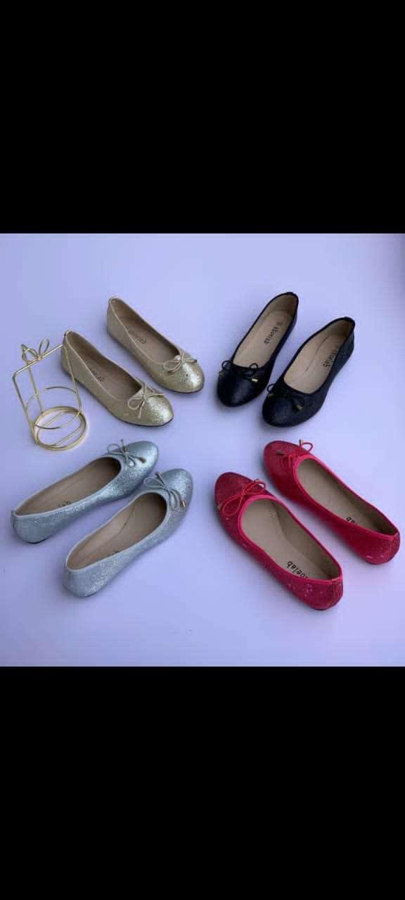 flat shoes