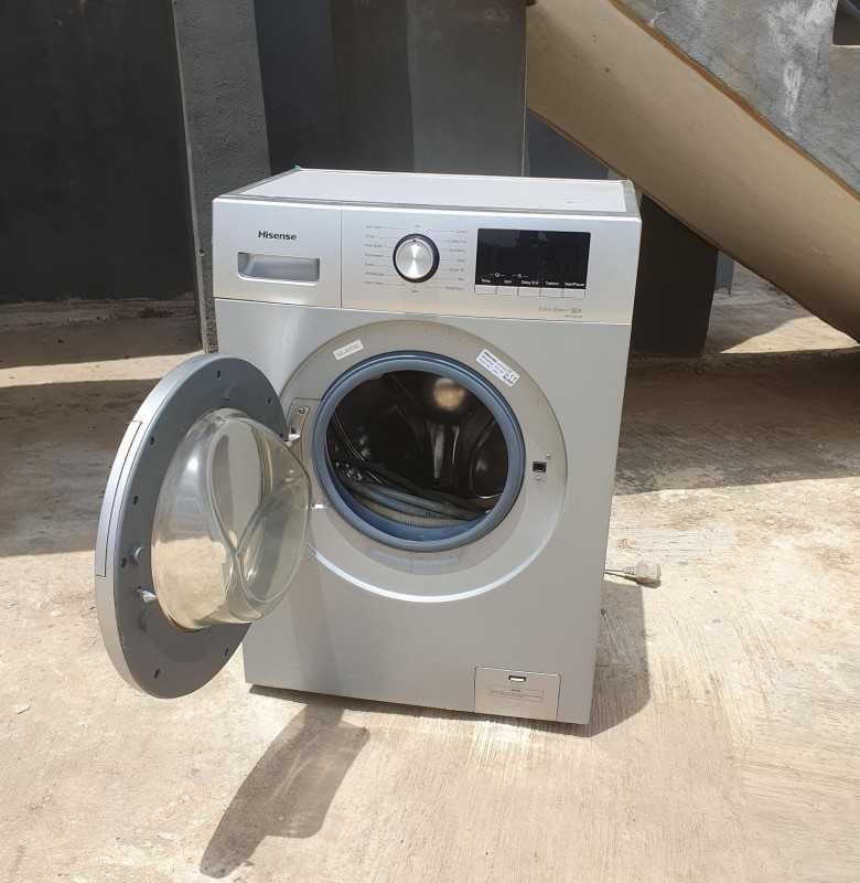 1 month used Hisense 6kg washing machine