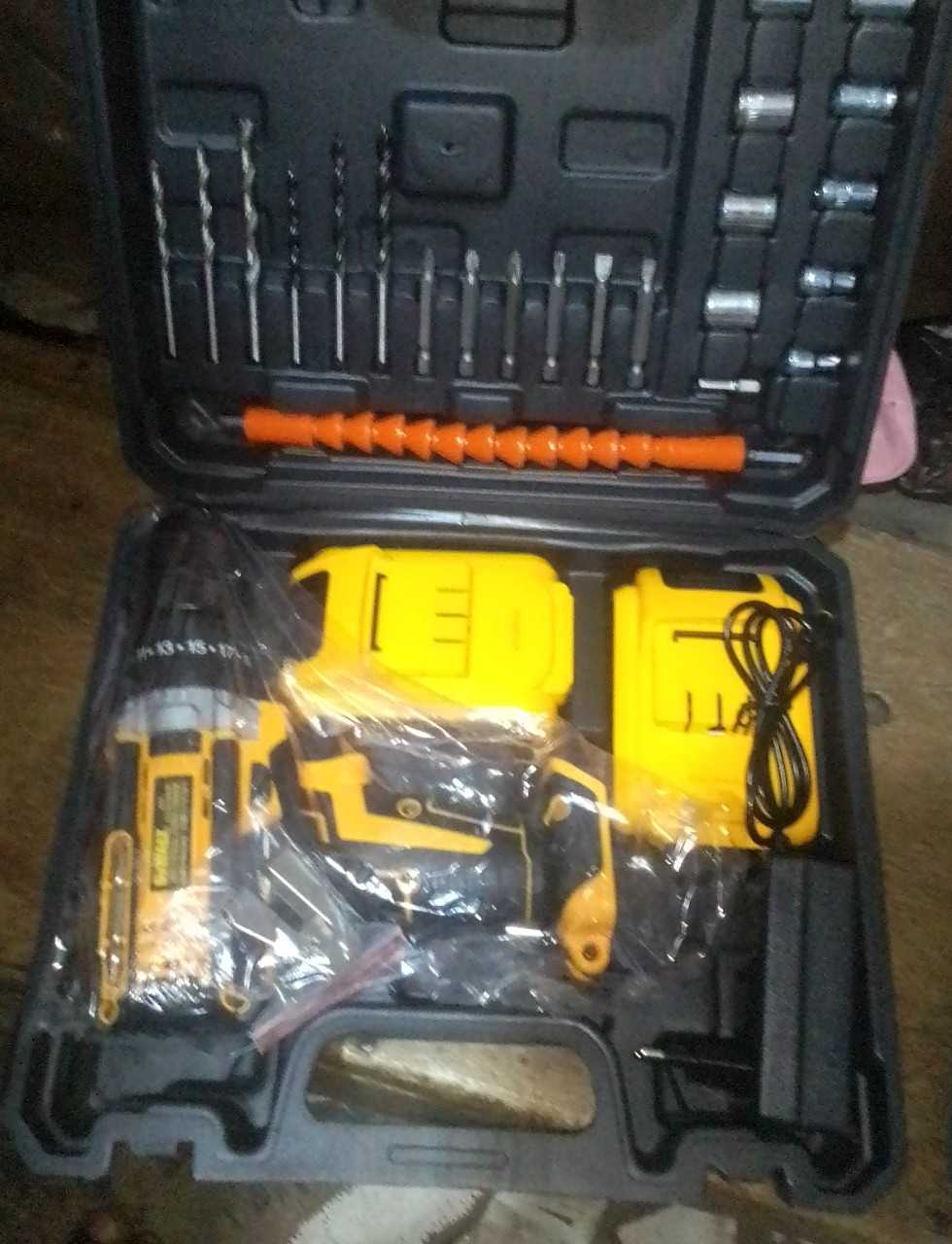 DeWalt cordless drill 