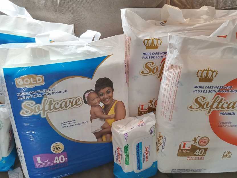 softcare baby diaper and wipes 