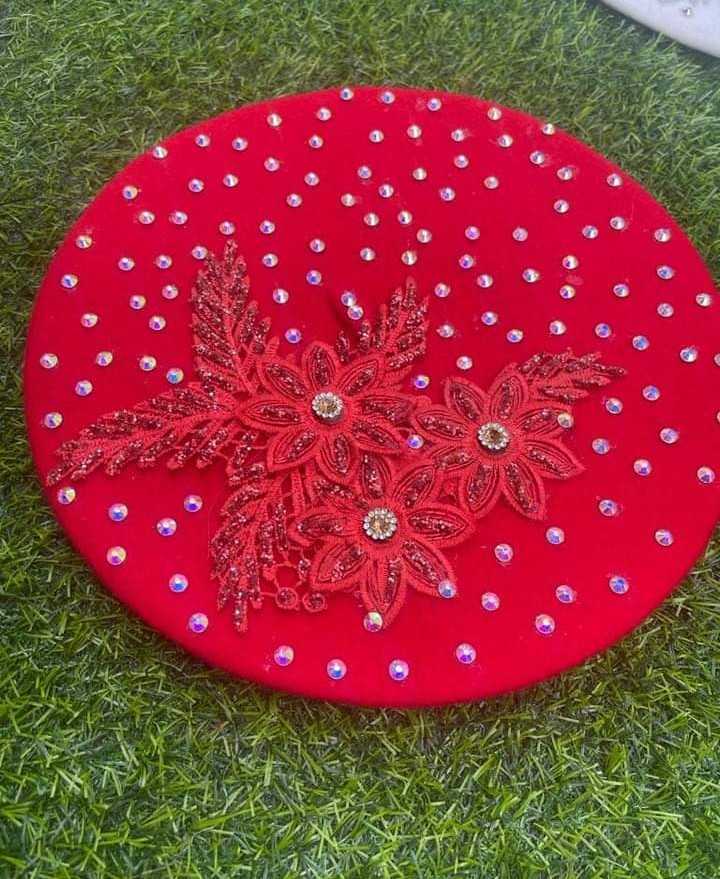 Embellished beret 