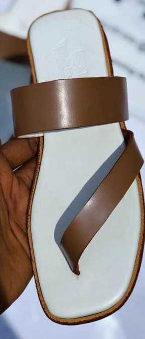 simple leather slippers