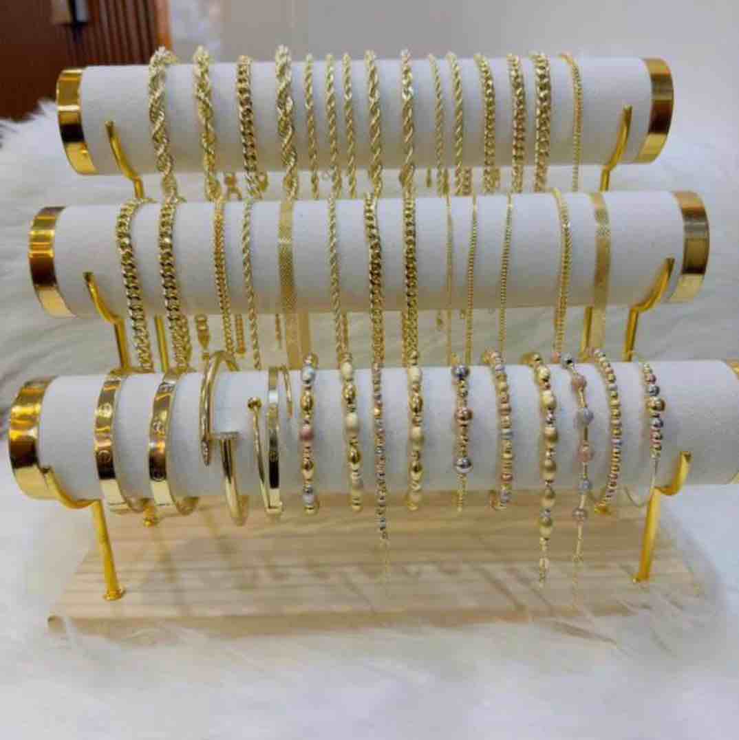 Bangle/Bracelet Display 