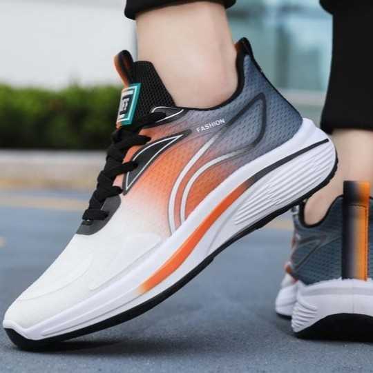 Ultimate Sneakers