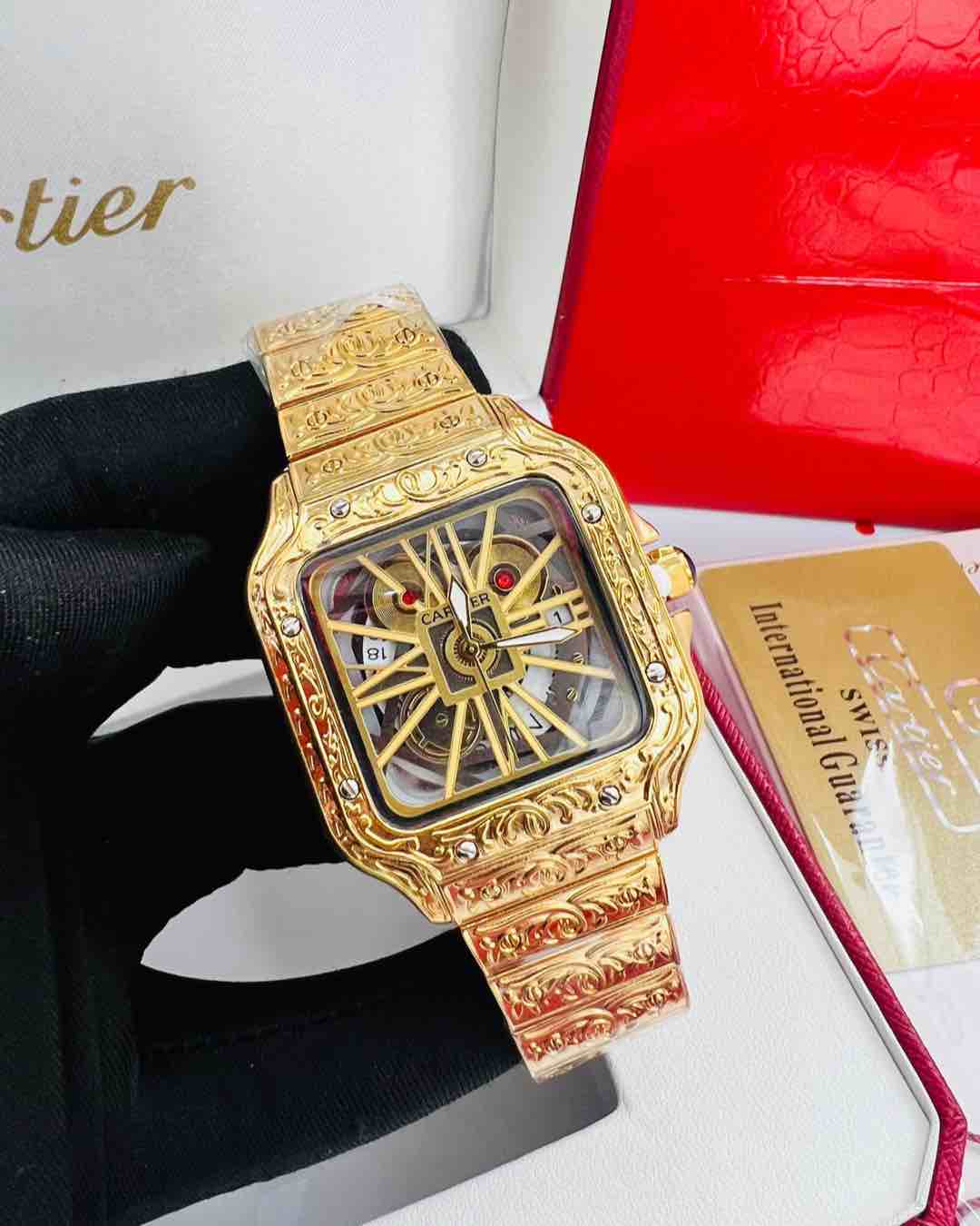 Cartier Luxury Wristwatch for men 