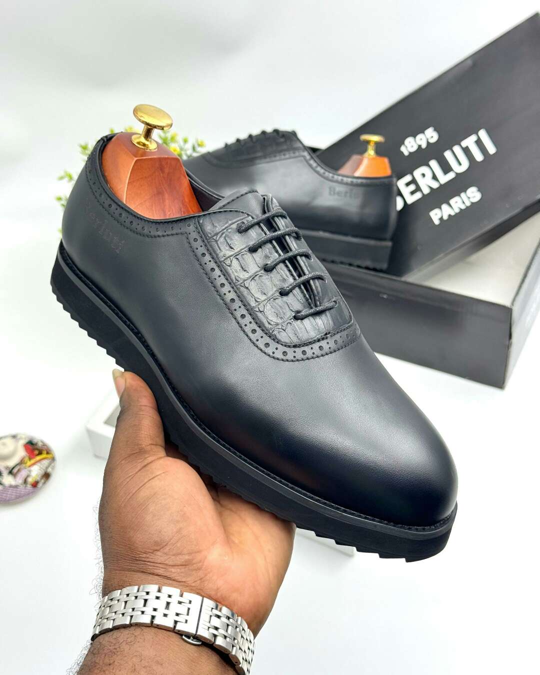 Luxurious Men's Leather Shoes