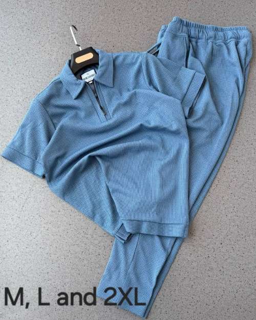 CASUAL WEAR 
