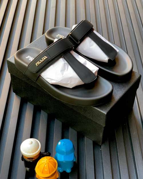 luxury leather palm