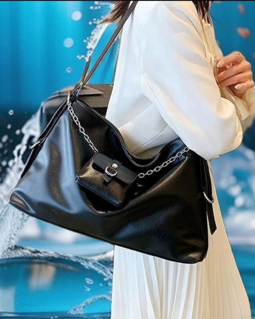 Elegant Black Patent Leather Chain Bag