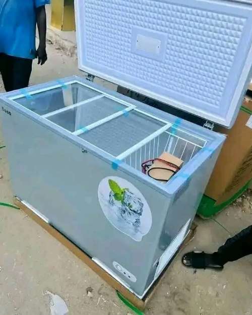 BONA 318L  SOLAR DEEP FREEZER 