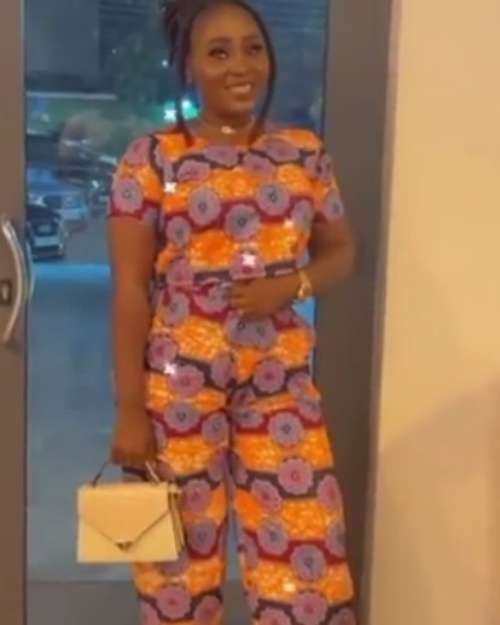 Palazzo trousers with blouse 