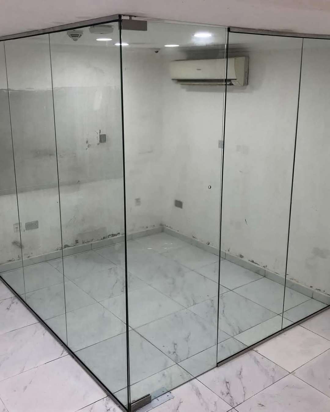 Glass Shower Cubicle