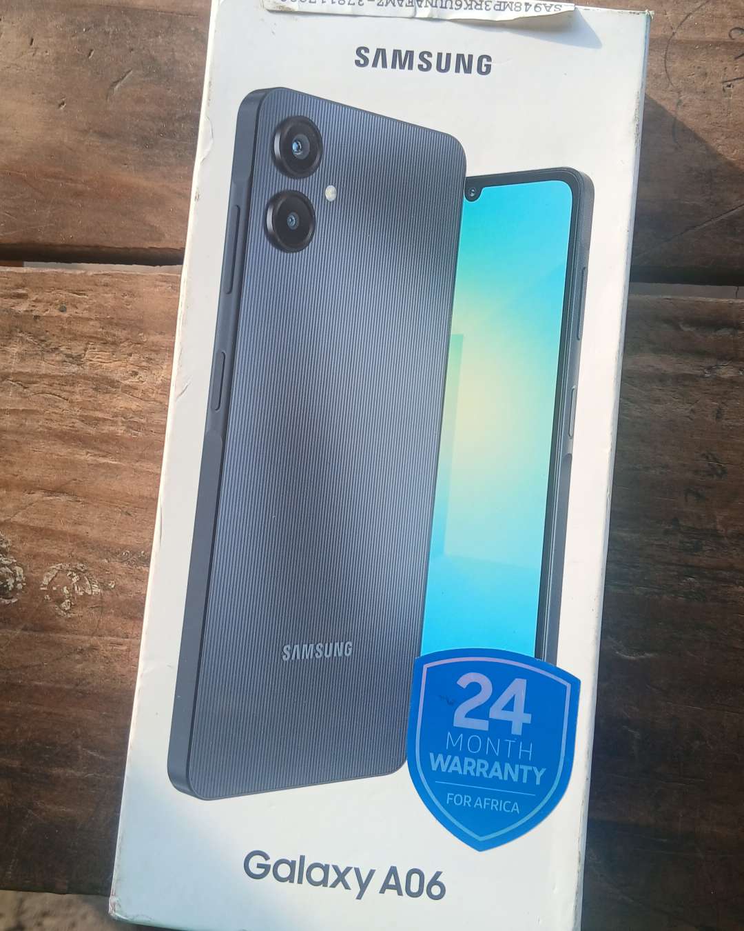 Samsung Galaxy A06 Smartphone