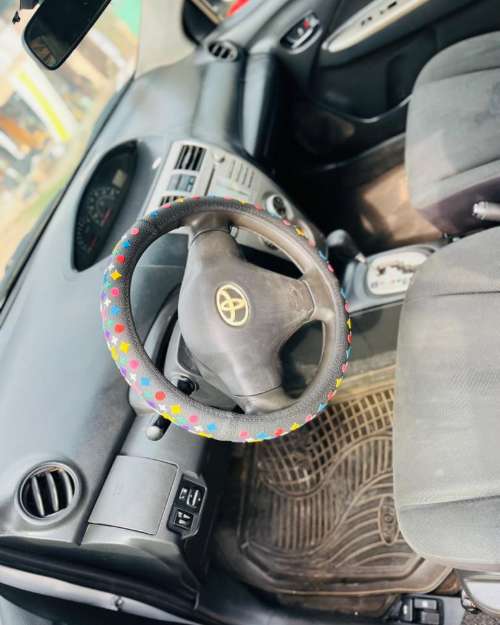 Toyota Yaris 2010