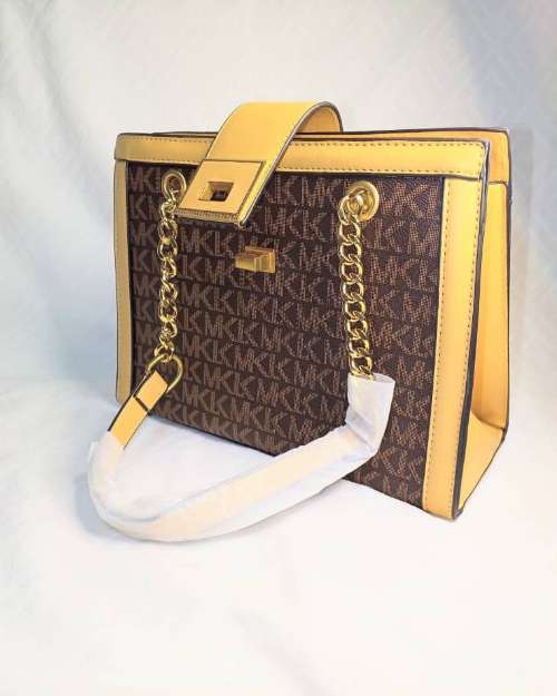 Quality Ladies Shoulder Bag