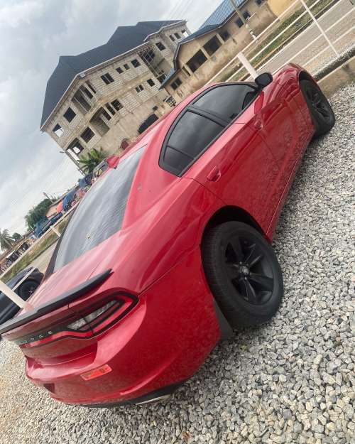 Dodge Charger SXT 2016
