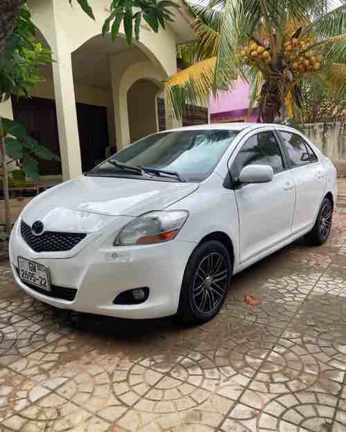 Toyota Yaris 2012