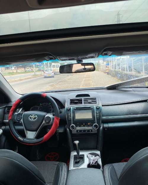 Toyota Camry SE 2014