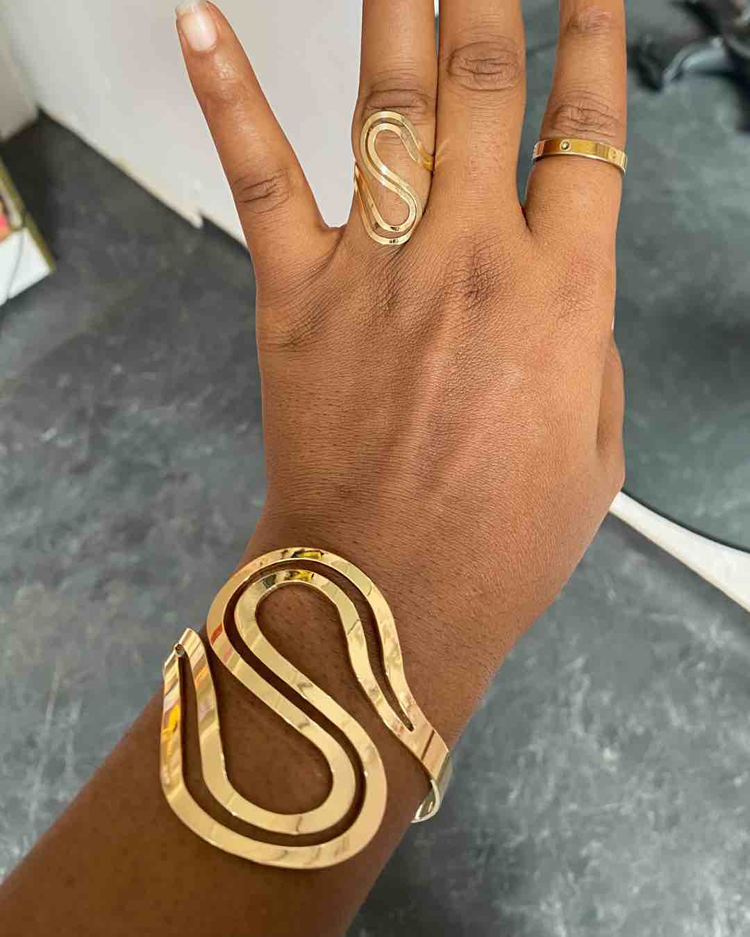 Elegant Bracelet and Ring Set