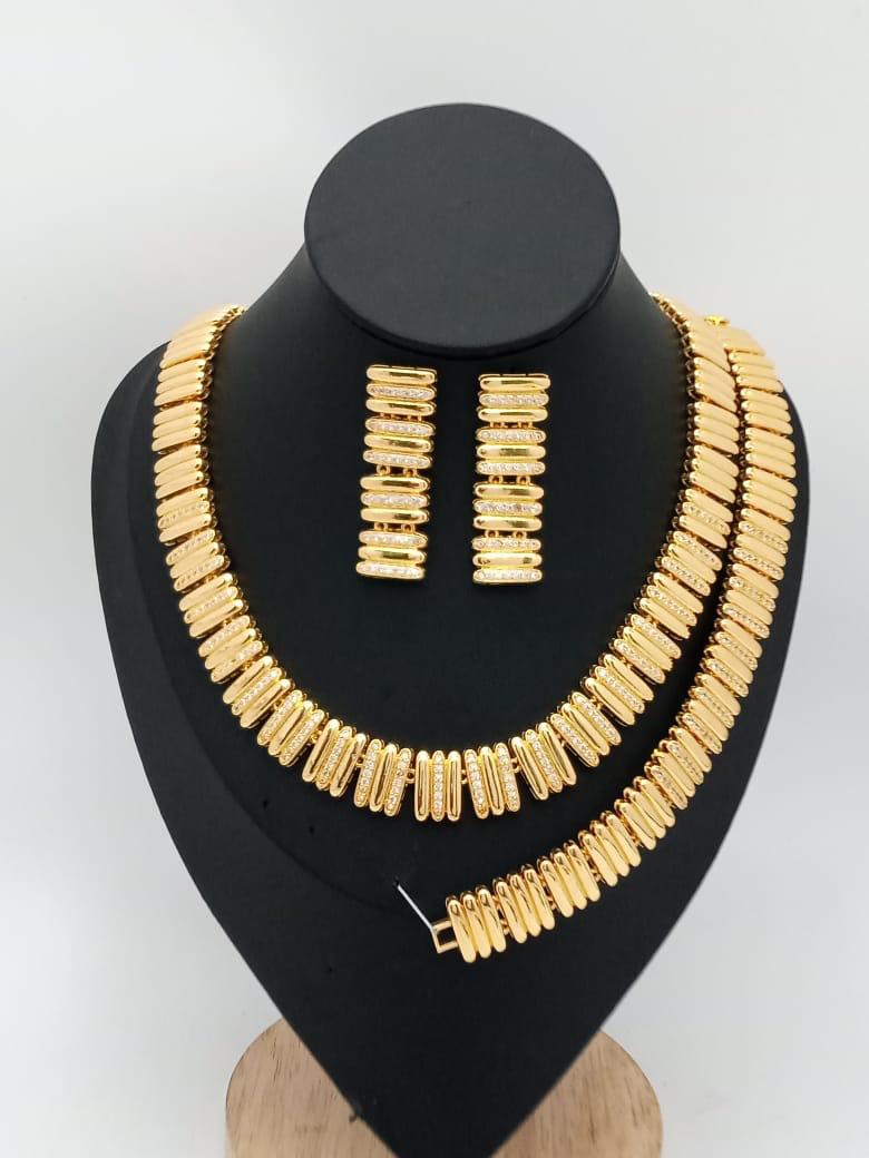 Gold Jewelry Set