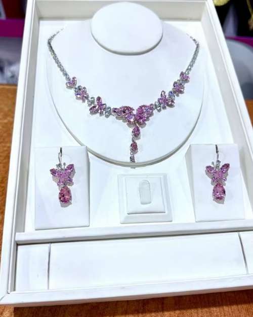 classy jewelry set
