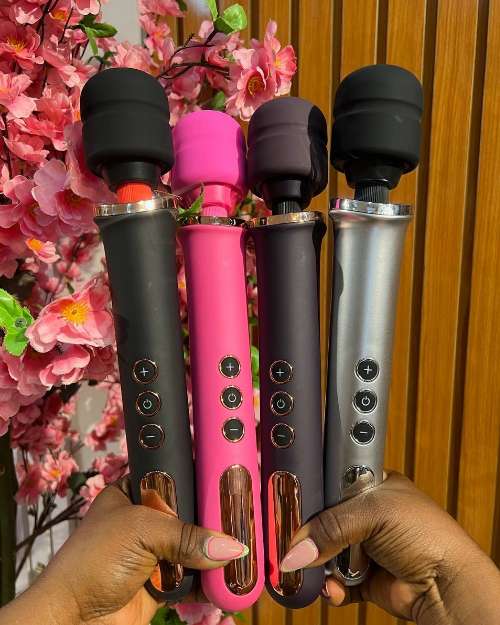 Max Size Wand Vibrator