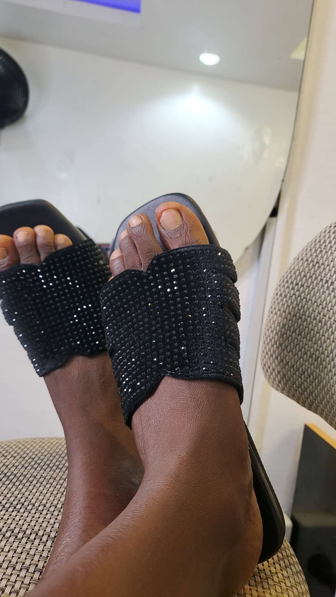 Female Stone Slippers 