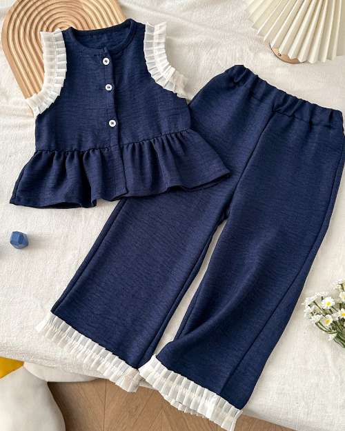 Girls' two-piece clothing set 