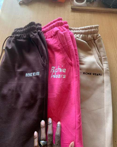 joggers 