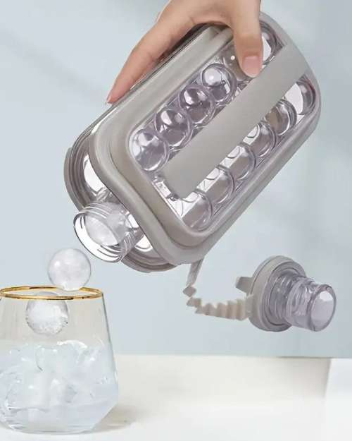 Ice Cube Maker