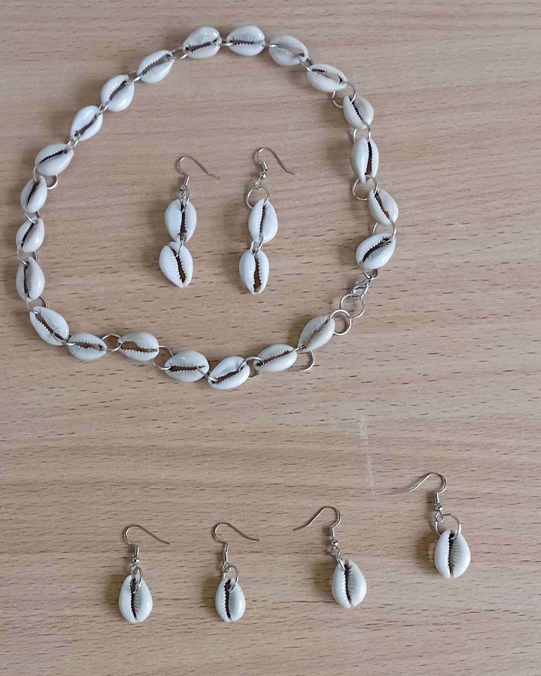 Mombasa Shells Jewelry Set