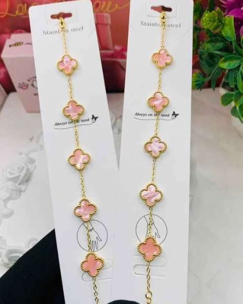 Hand Pendant Necklace