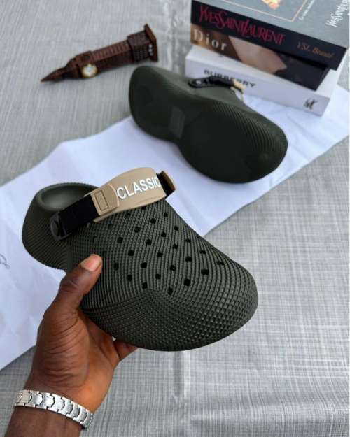 Comfort Movement Crocs