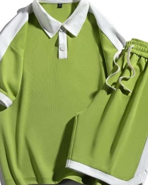 Two Pieces Short and T-Shirt Suit
