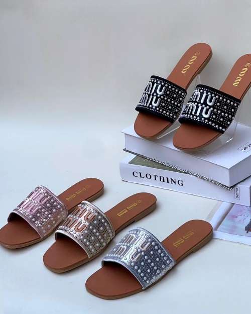 GS419-Miu-Miu Cute Slippers
        
        