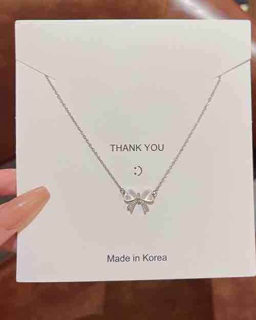 Bowknot Pendant Necklace