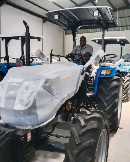 Sonalika Agricultural Tractor