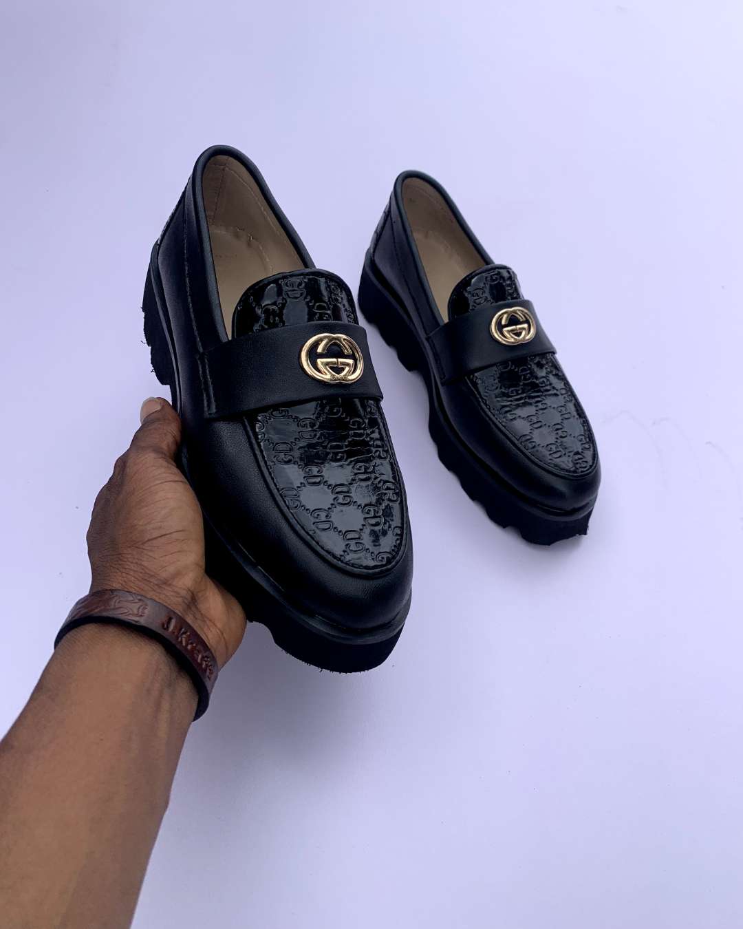 Classic Black Croc-Pattern Men’s Loafer