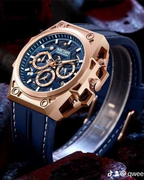Quality wrist watches and necklaces 