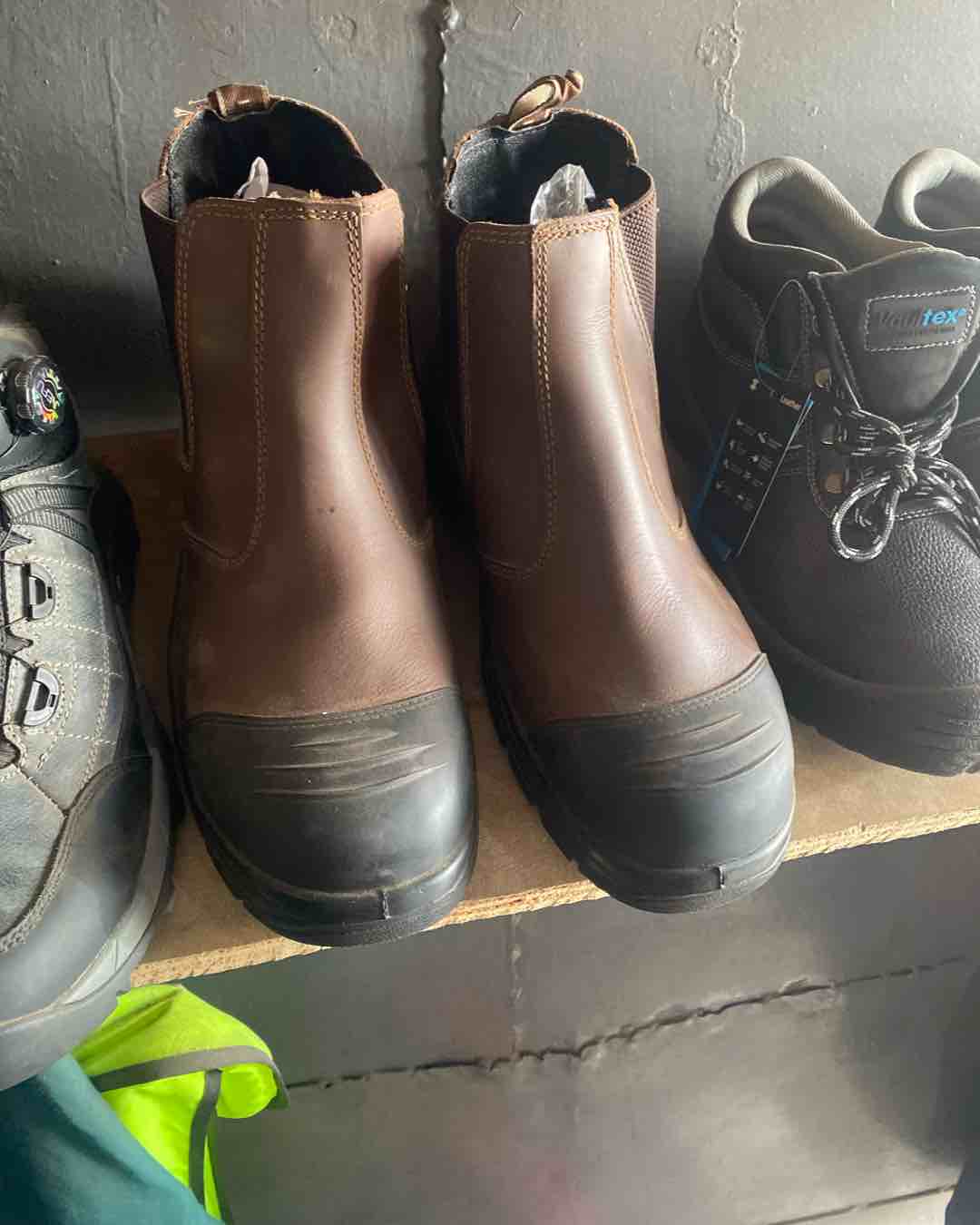 Brown Leather Safety Boots