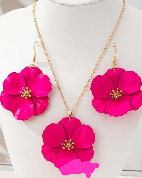 necklace set
