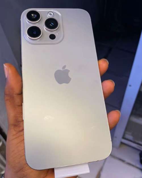 iPhone 15 Pro Max