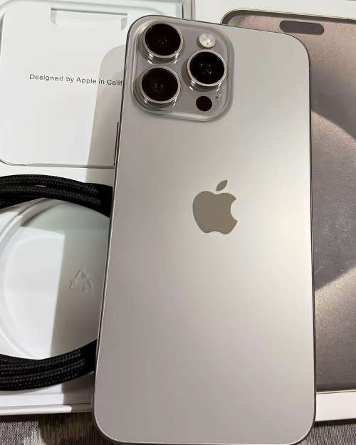 iPhone 15 Pro Max